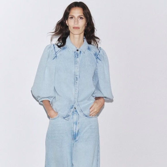 Zara NWT Light Blue Cotton Blend Denim Lapel Collar Puff Sleeve Blouse (Small)